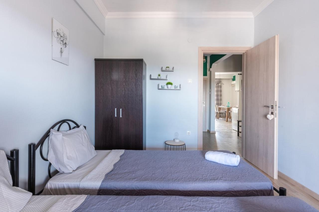 Chung cư 90 m² 2 phòng ngủ, 1 phòng tắm riêng ở Quận Vadaris-Dikastiria Thessaloníki Ngoại thất bức ảnh