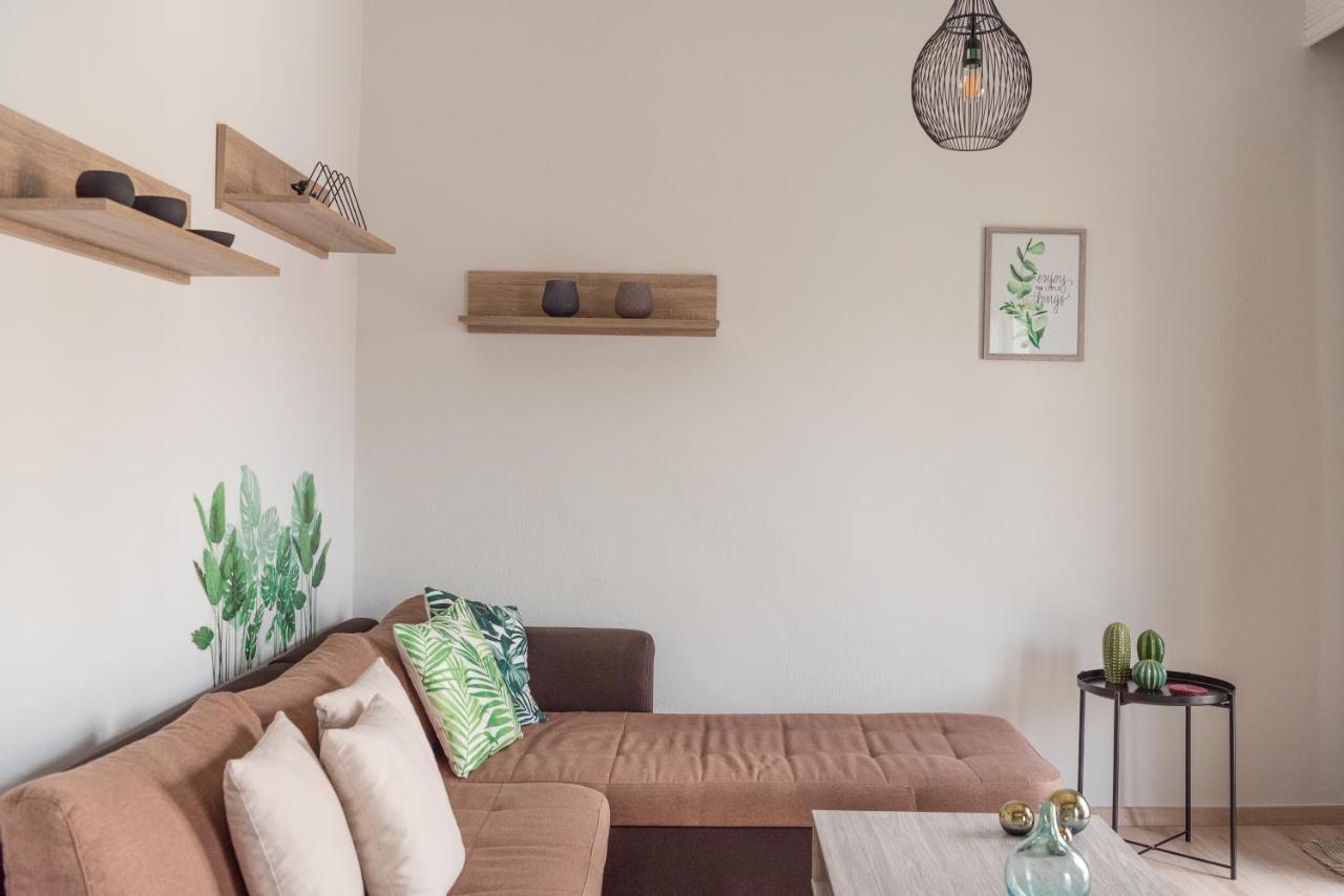 Chung cư 90 m² 2 phòng ngủ, 1 phòng tắm riêng ở Quận Vadaris-Dikastiria Thessaloníki Ngoại thất bức ảnh