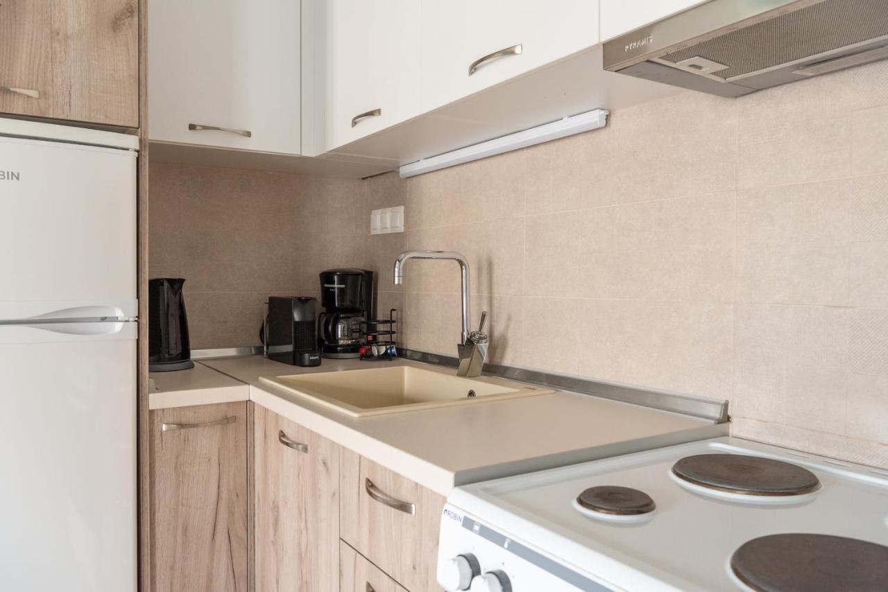 Chung cư 90 m² 2 phòng ngủ, 1 phòng tắm riêng ở Quận Vadaris-Dikastiria Thessaloníki Ngoại thất bức ảnh