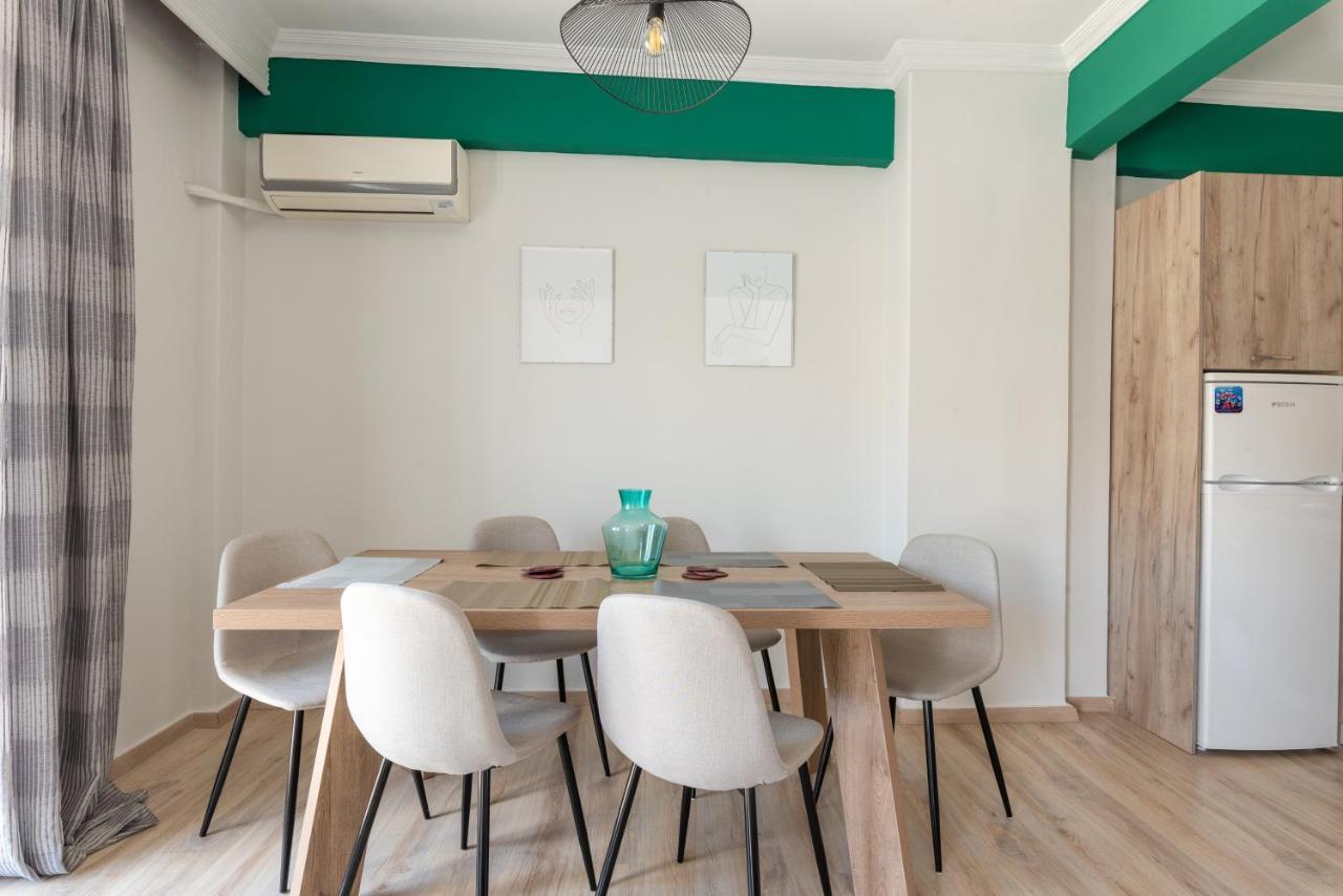 Chung cư 90 m² 2 phòng ngủ, 1 phòng tắm riêng ở Quận Vadaris-Dikastiria Thessaloníki Ngoại thất bức ảnh