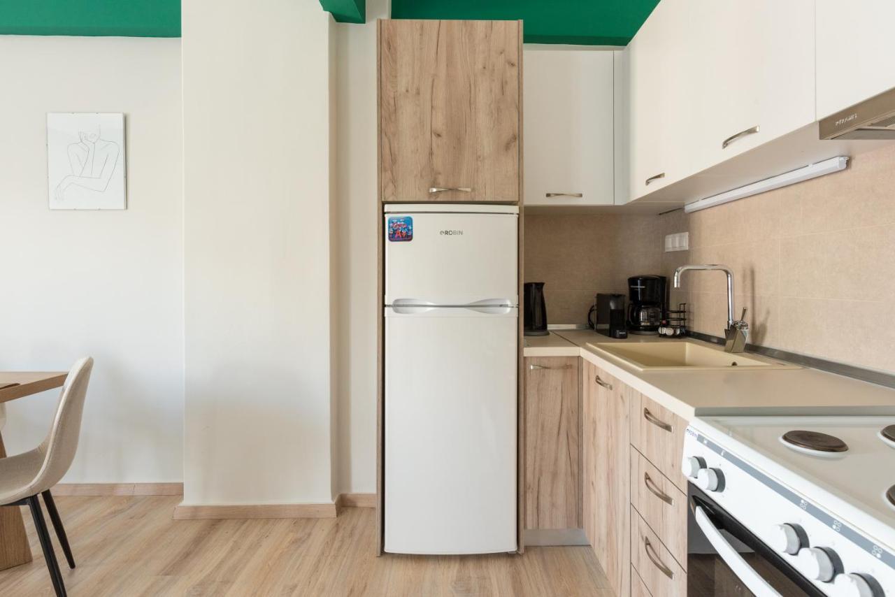 Chung cư 90 m² 2 phòng ngủ, 1 phòng tắm riêng ở Quận Vadaris-Dikastiria Thessaloníki Ngoại thất bức ảnh